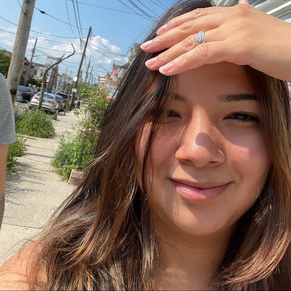 Meet your Posher, Daniela - Picture 1 of 1